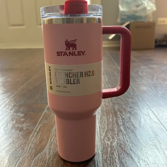 Stanley Quencher H2.0 FlowState 40 oz Tumbler – Flamingo Pink - Picture 1 of 13